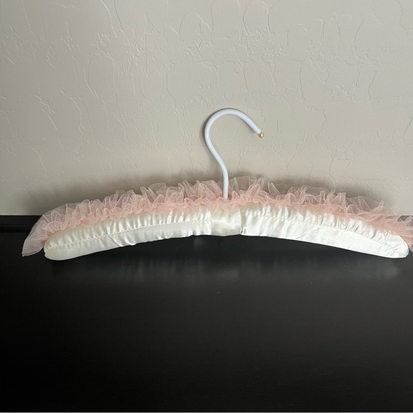 Bridal/Prom/Pageant dress hanger, handmade one of a kind. Ivory and blush pink - Picture 7 of 8